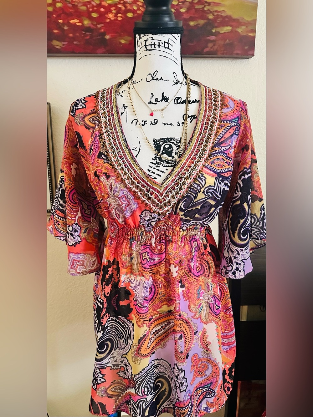 Women’s V-Neck Paisley Tunic Top in Multicolor